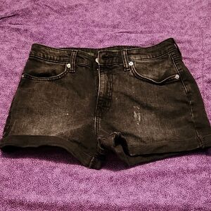 Black Shorts, Size 6/28